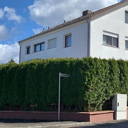 2 Zimmer Ferienwohnung Obersulm Exterior foto